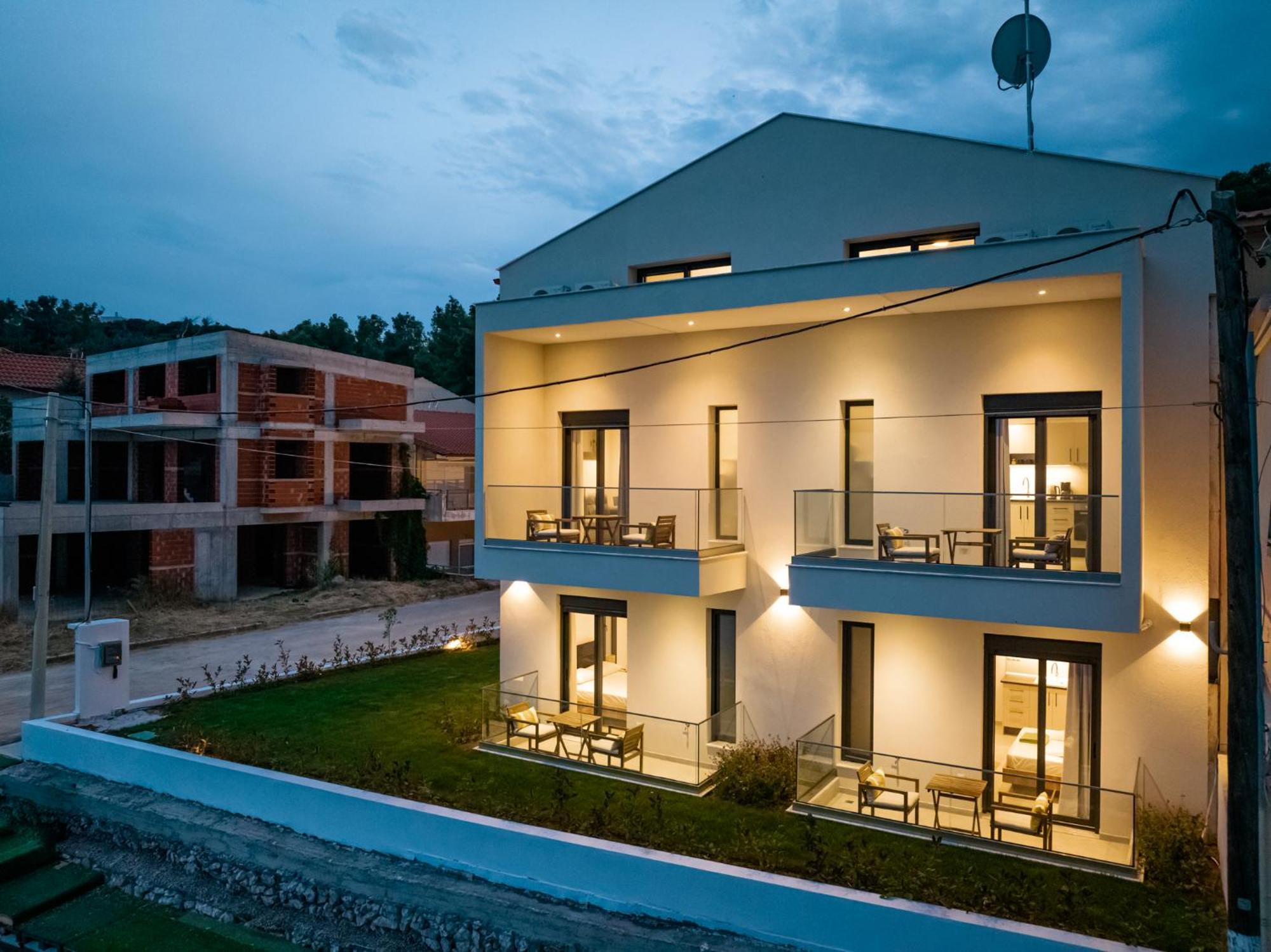 נאה פוטידאה Azzurro E Verde By Rentalspro - Nea Potidaia Halkidiki מראה חיצוני תמונה